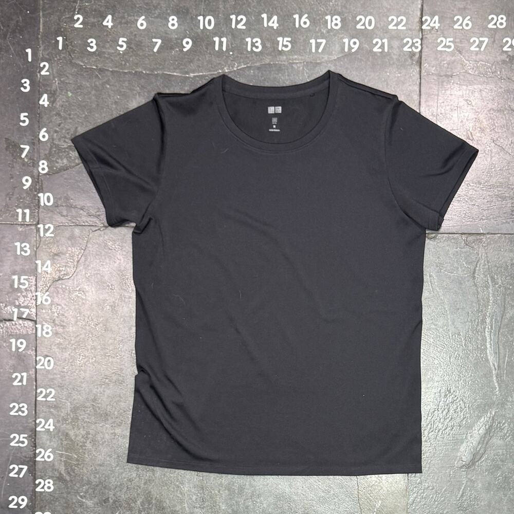 Women's Soft Stretch Seamless Fabric Crew Baby Tee